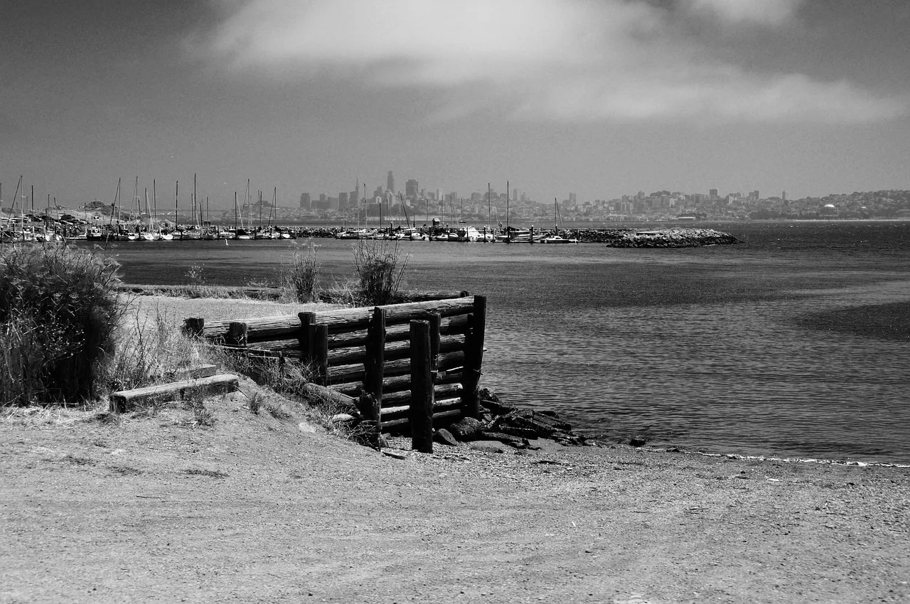 san francisco, sitting on the dock of the bay, californien